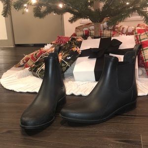 Sam Edelman Chelsea Rain Boots